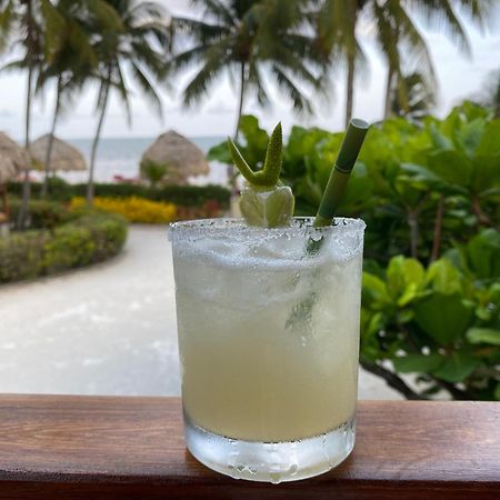 St. George'S Caye Resort Белиз Сити Екстериор снимка