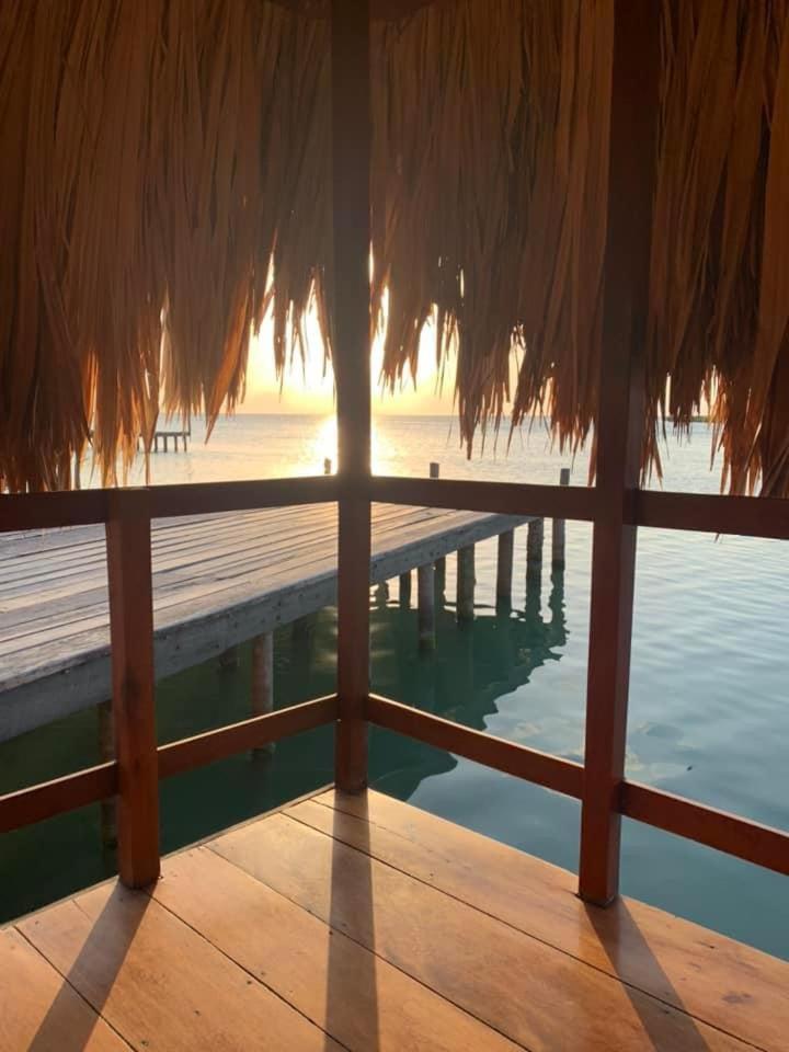 St. George'S Caye Resort Белиз Сити Екстериор снимка