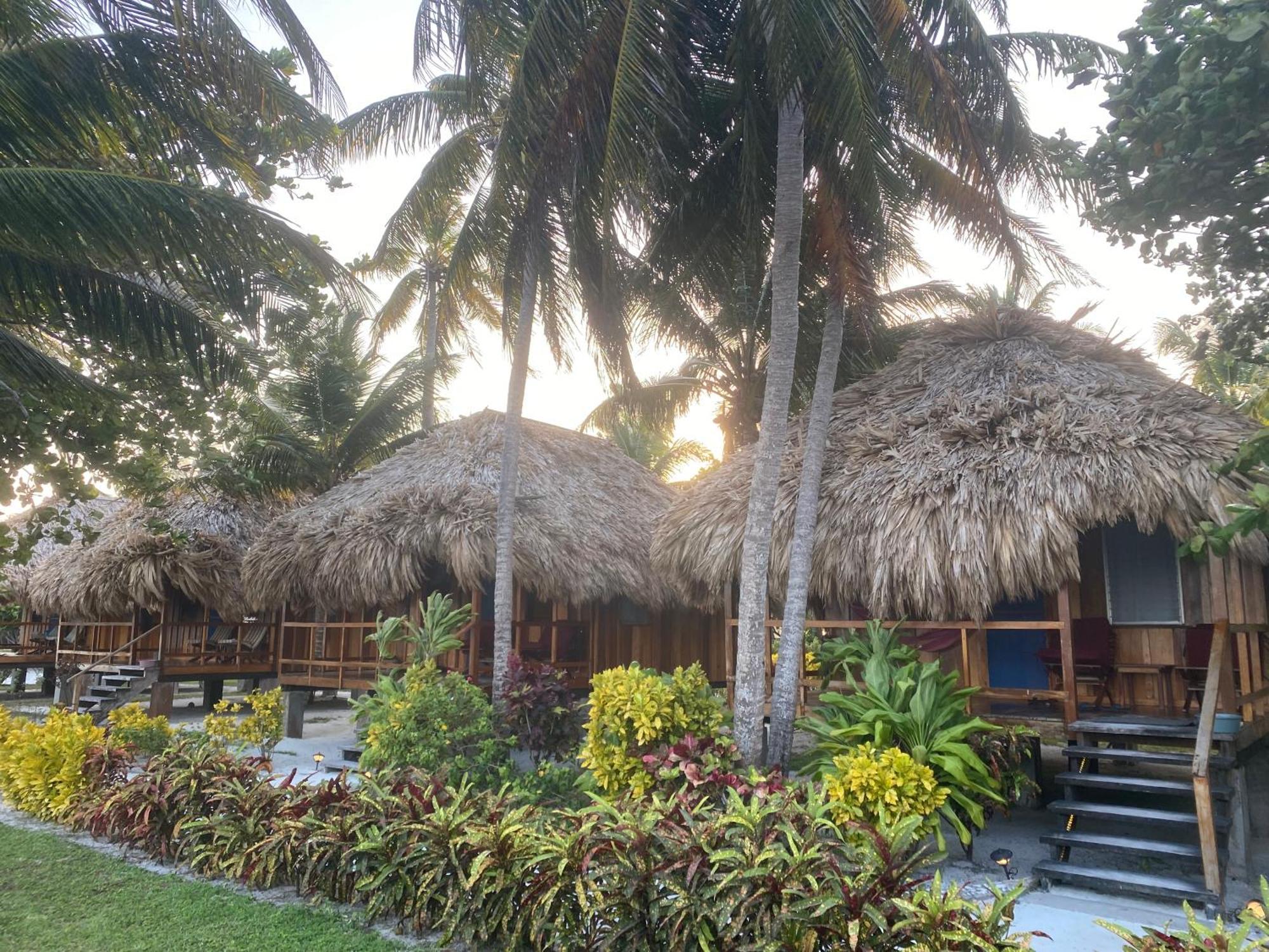 St. George'S Caye Resort Белиз Сити Екстериор снимка